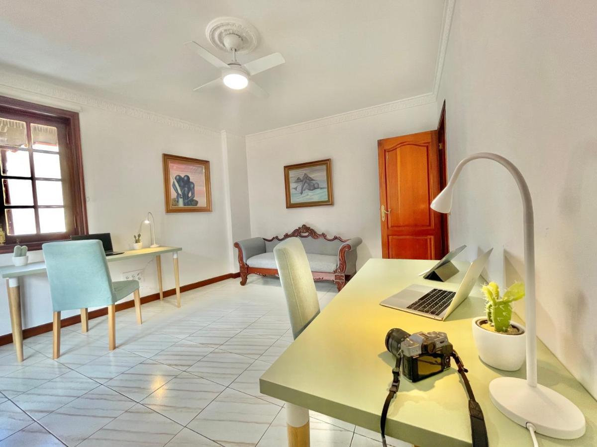 The Balcony House With Free Parking Apartman Puerto de la Cruz Kültér fotó